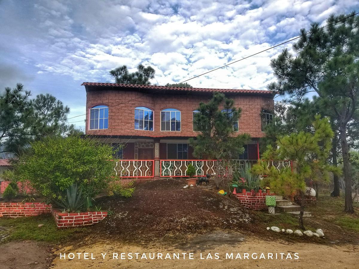 Hotel Y Restaurante Las Margaritas Perquín Exterior photo